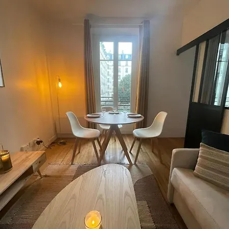 Cosy Au Centre De شقة باريس